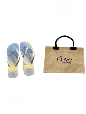 NEW THE COVE ATLANTIS PARADISE Island Straw Burlap Bag with size 11 flip flops